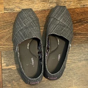 💜EUC grey size 7 BOBS💜